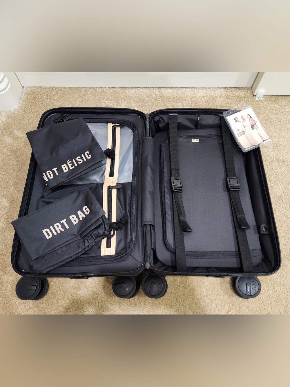 BEIS Small Carry On Black Luggage Spinner International TSA lock NWT - Picture 5 of 6